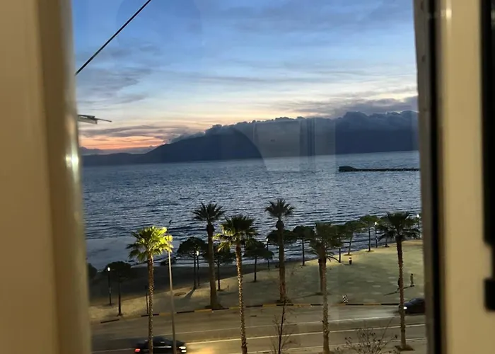 Apartment Ledi Seaview